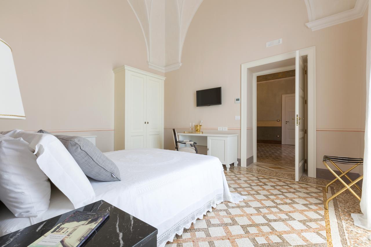 Bed and Breakfast Palazzo Fasti Казарано Екстер'єр фото